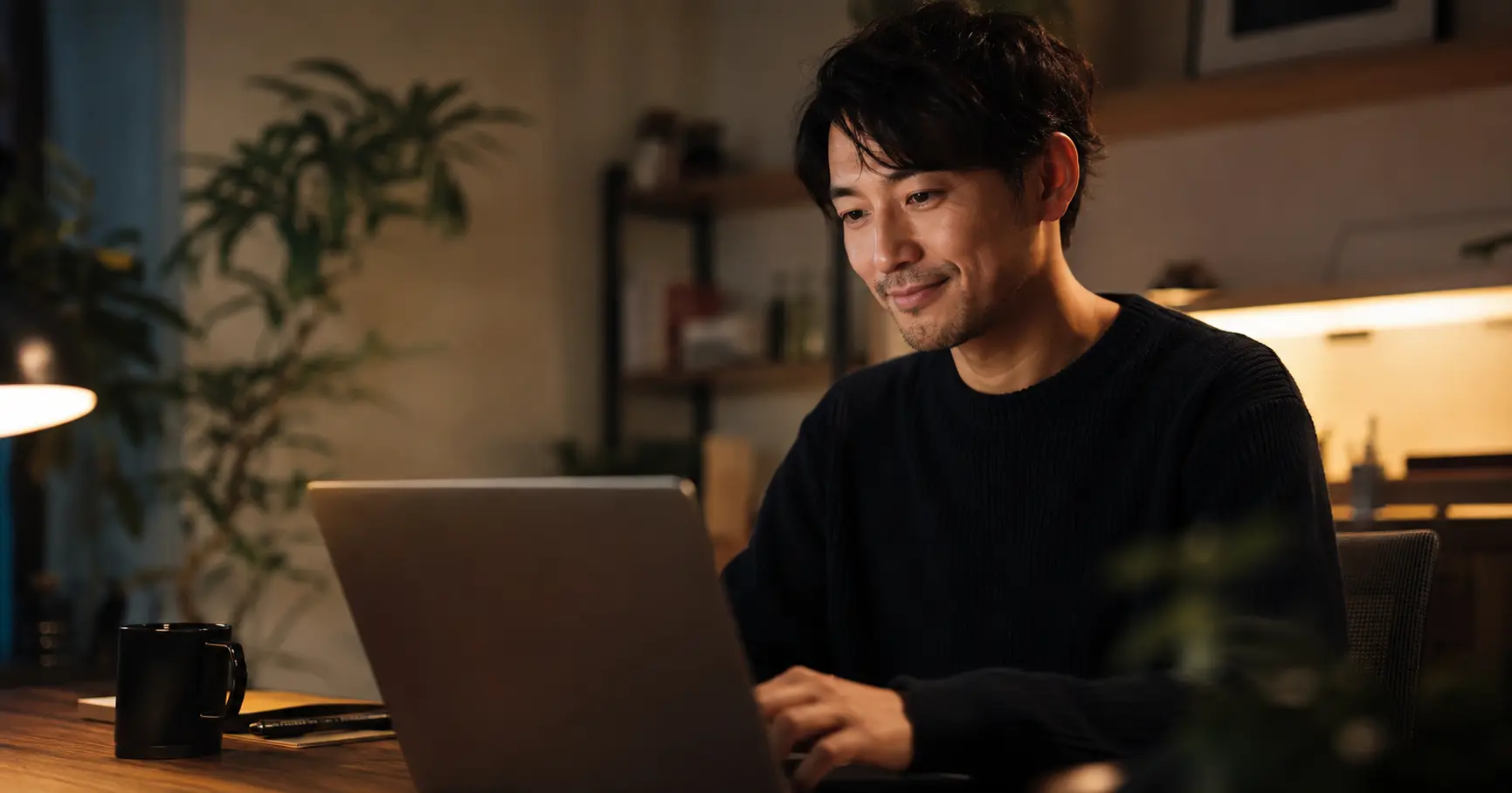 個人事業主がサイトを持つべき理由と始め方を解説するイメージ